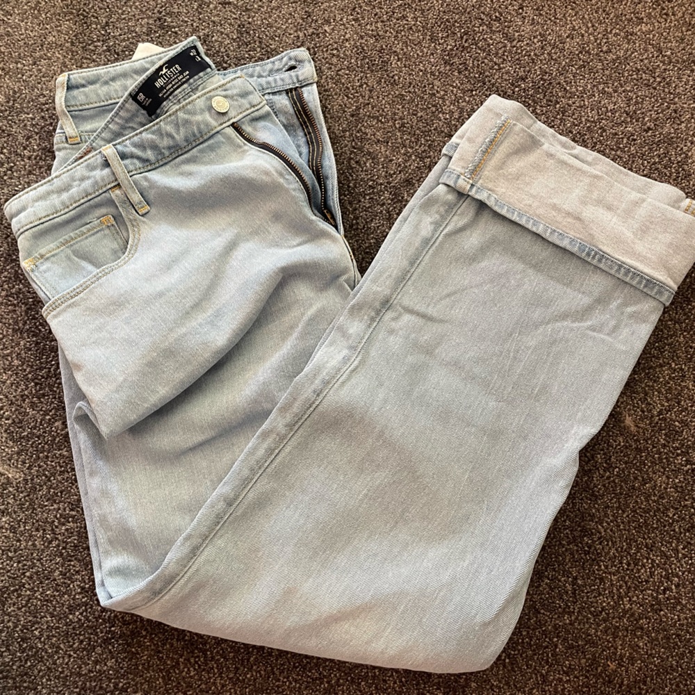 Hollister Ultra High Rise Dad Jean